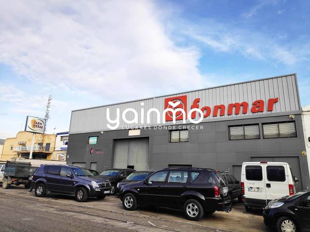Nave industrial en Venta en Calle Frailes, 21 en Renfe - Bulevar 1ª y 2ª Fase