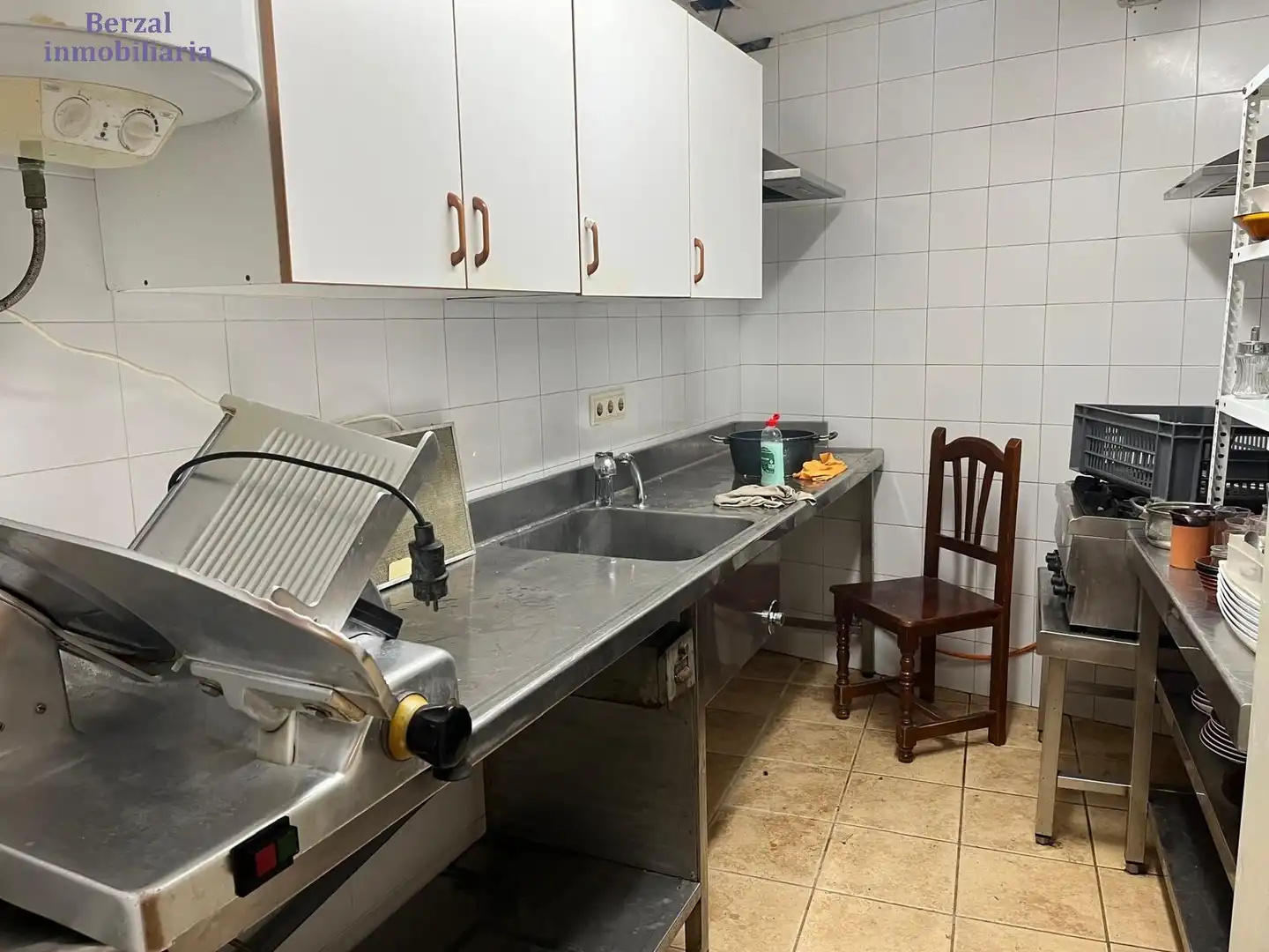 Kitchen of Commercial properties for sale in Baños de Ebro / Mañueta