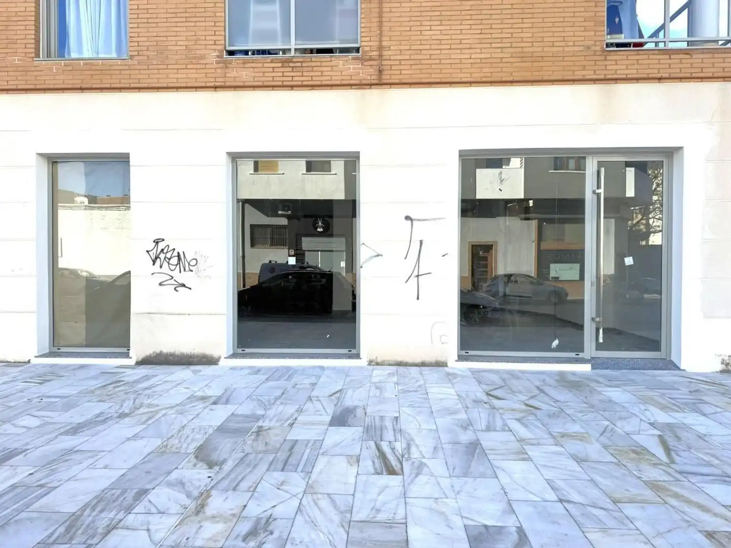 Local de lloguer a Calle de Miraflor, 11, Centro Urbano