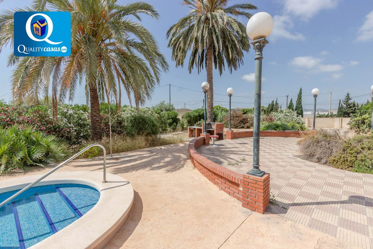 Piscina de Casa o xalet en venda en Alicante / Alacant amb Aire condicionat, Terrassa i Traster