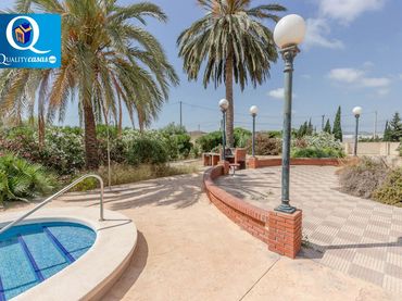 Villa zum Verkauf in Partidas de Alicante