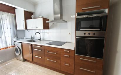 Kitchen of Flat for sale in Barakaldo   with Heating and Furnished