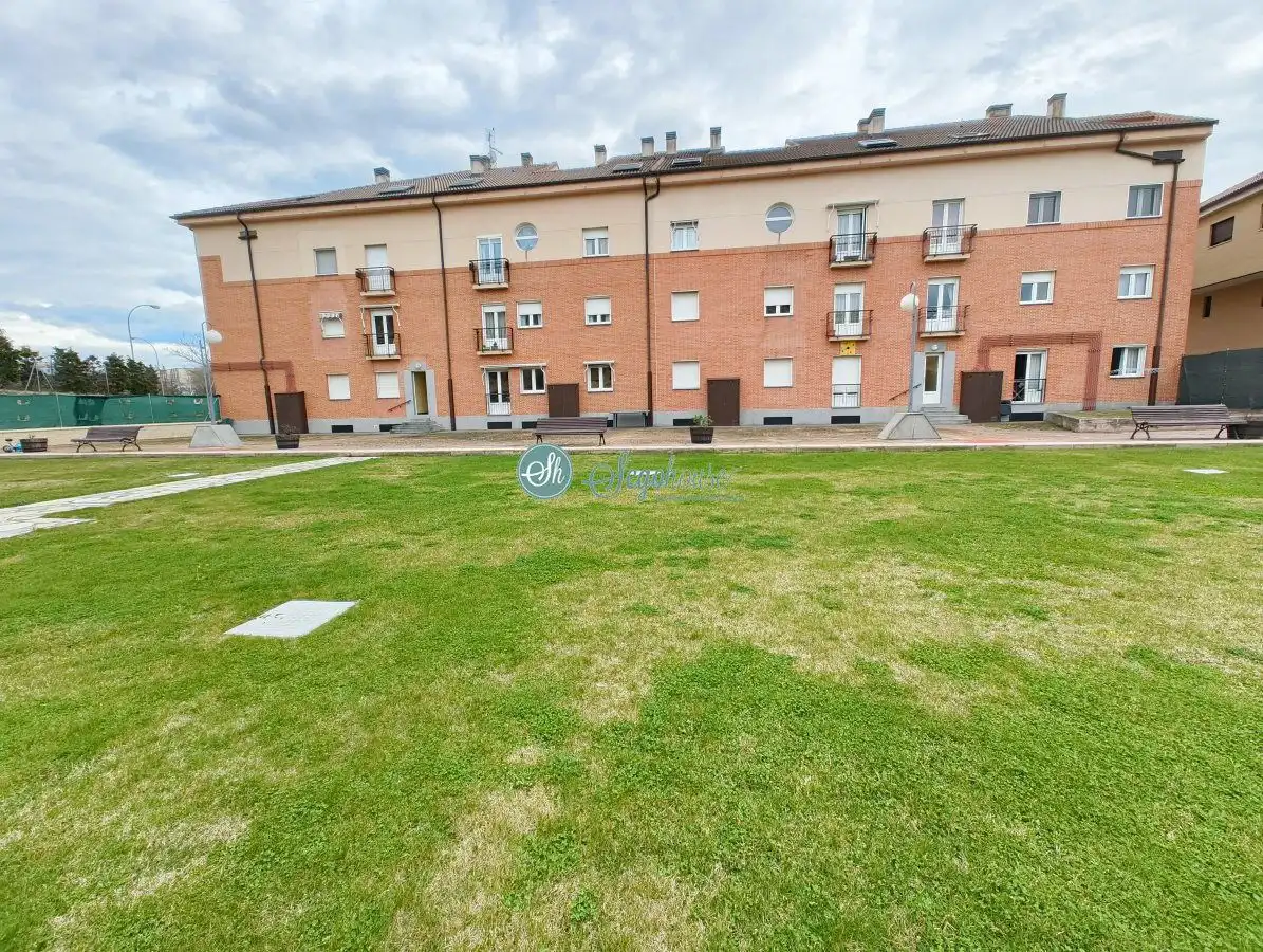 Exterior view of Flat for sale in Segovia  with Heating, Storage room and Furnished
