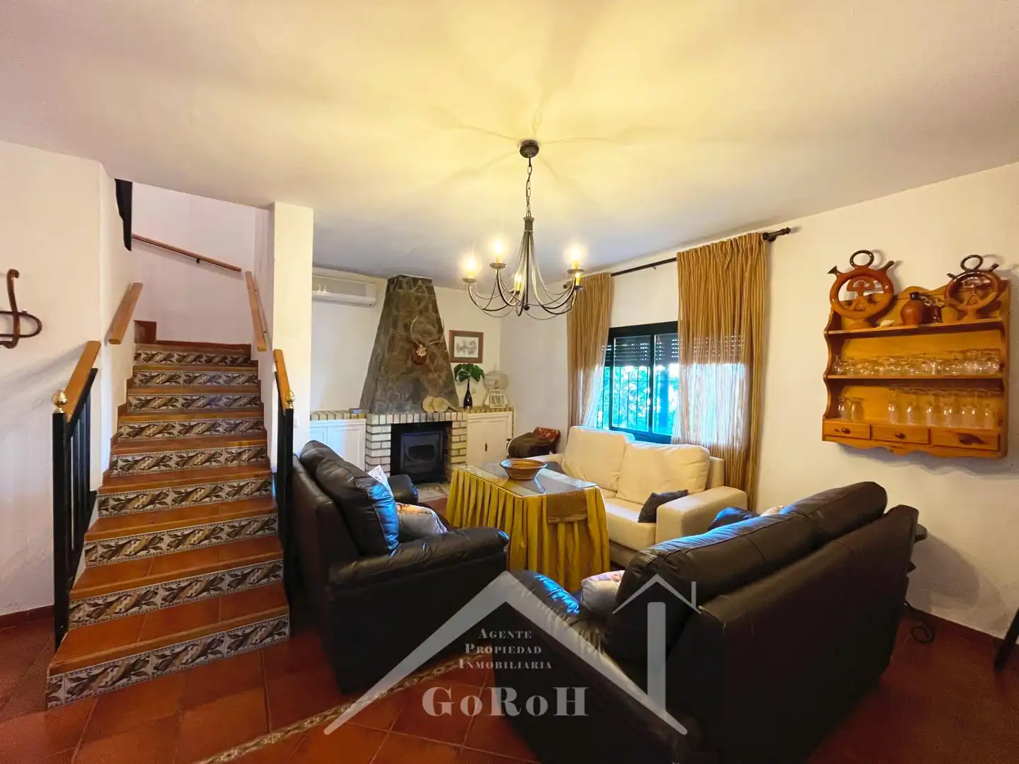 Sala d'estar de Casa o xalet en venda en Castilblanco de los Arroyos amb Aire condicionat, Jardí privat i Terrassa