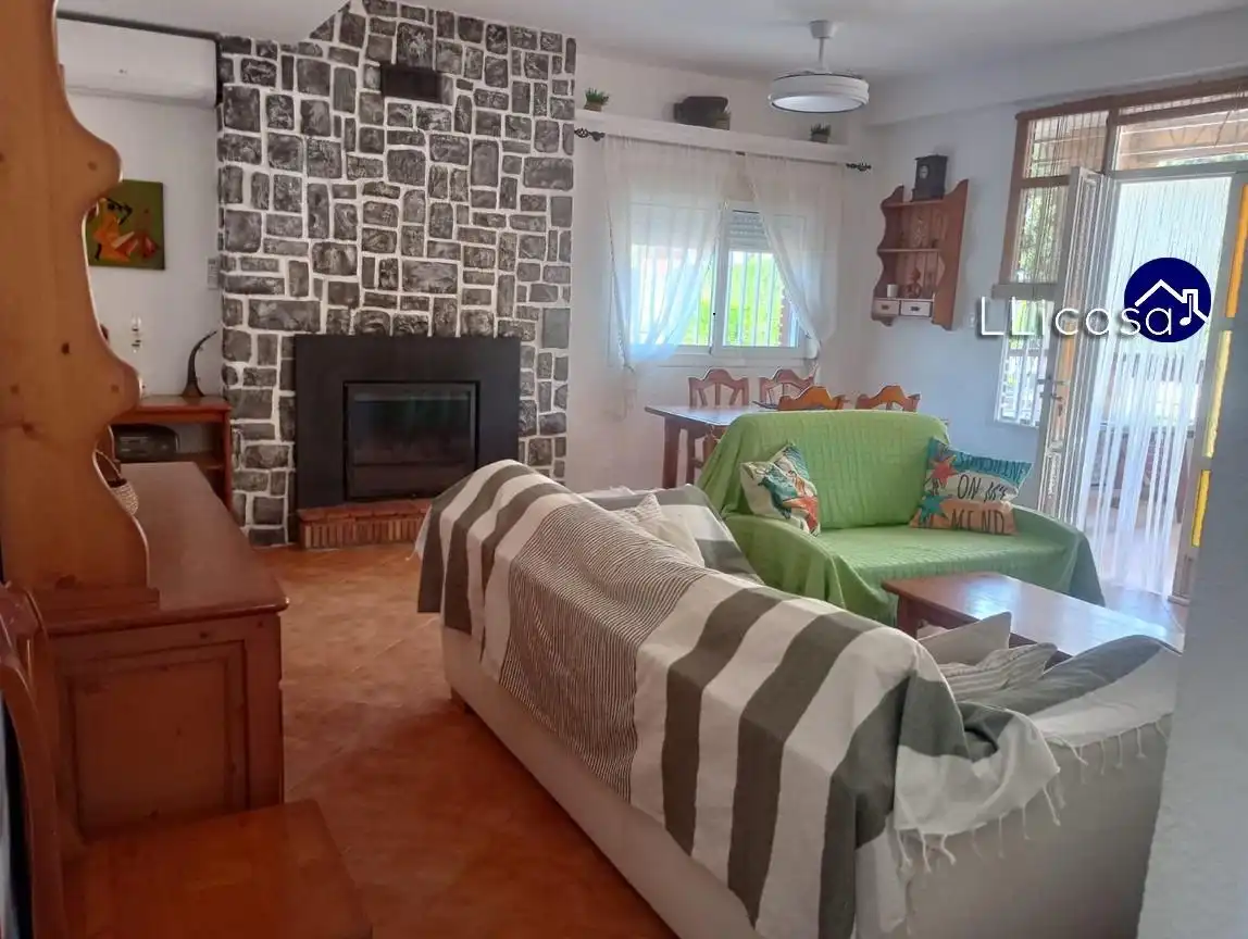Sala d'estar de Casa o xalet de lloguer en Olocau amb Calefacció, Jardí privat i Terrassa