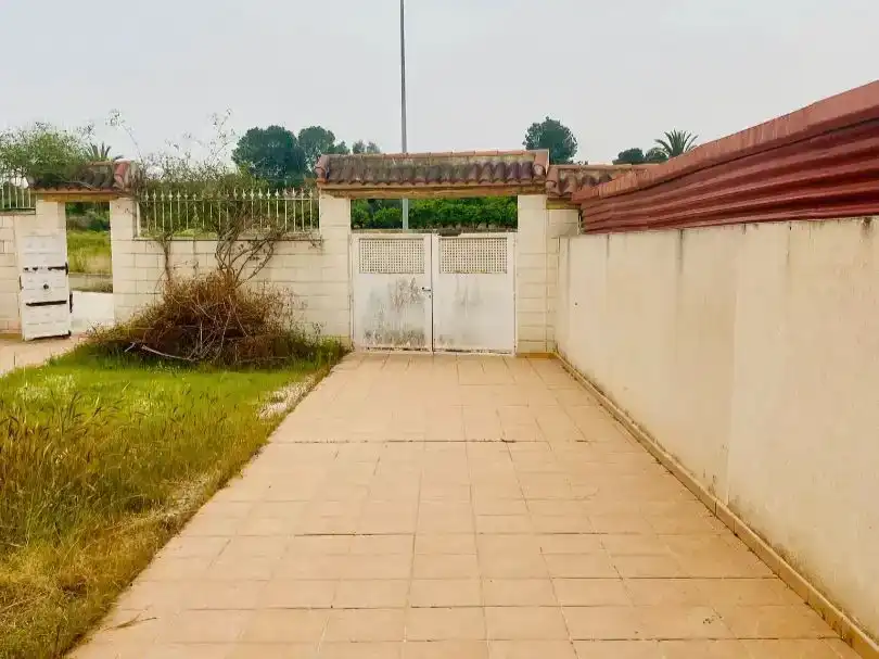 Casa o xalet en venda en Bigastro amb Piscina i Balcó