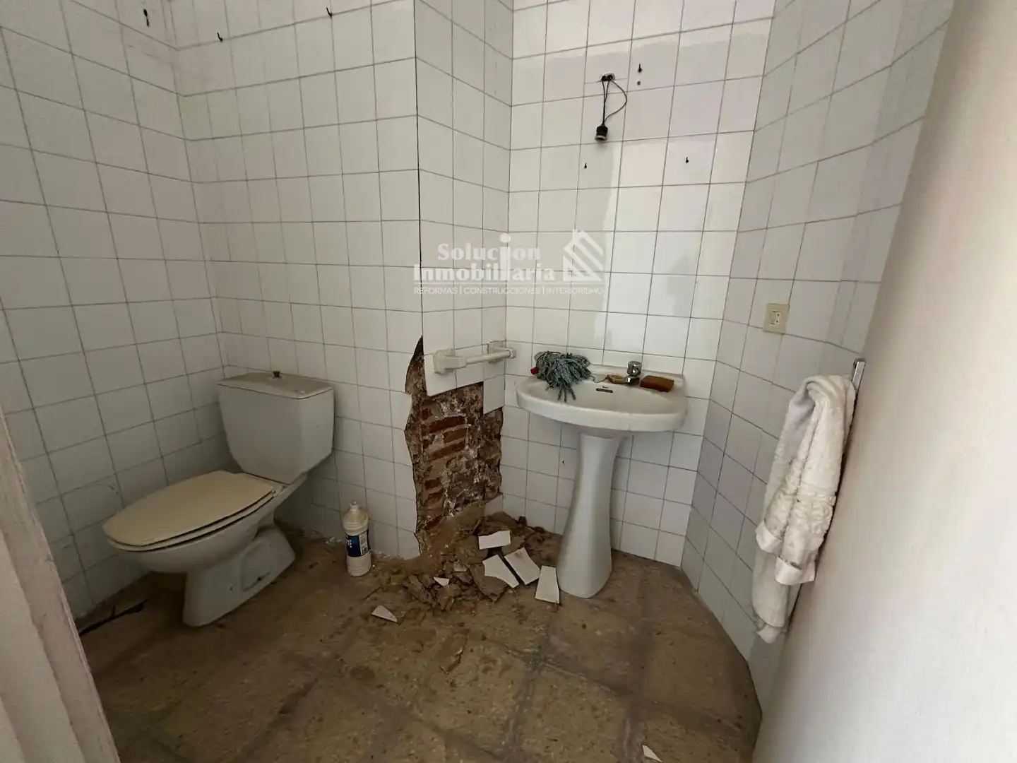 Baño de Edificio en venta en Peñaranda de Bracamonte