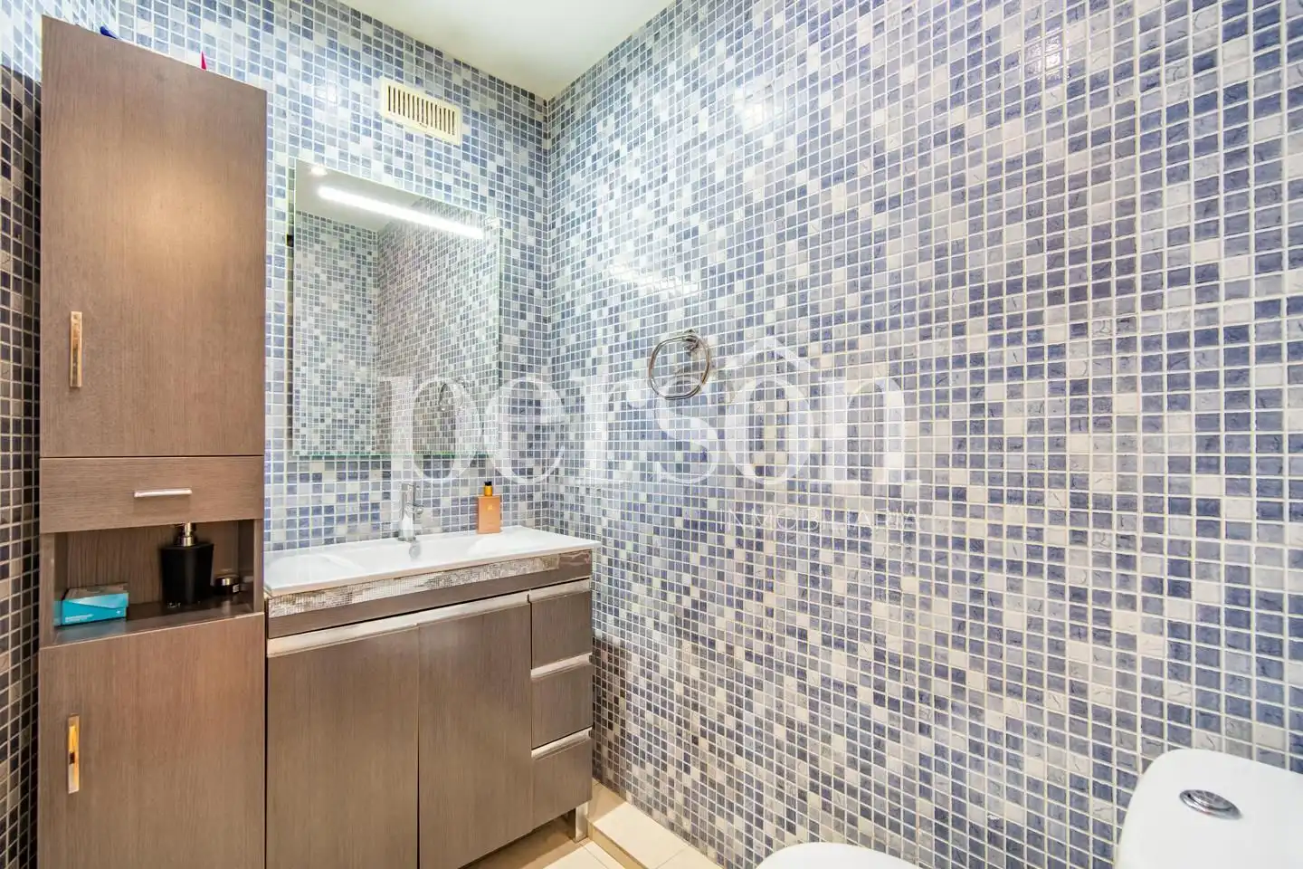 Baño de Piso en venta en Valencia con Aire acondicionado y Parquet