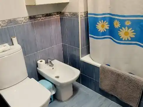 Bathroom of Houses for rent in Getafe  with Air Conditioner, Parquet flooring and Storage room