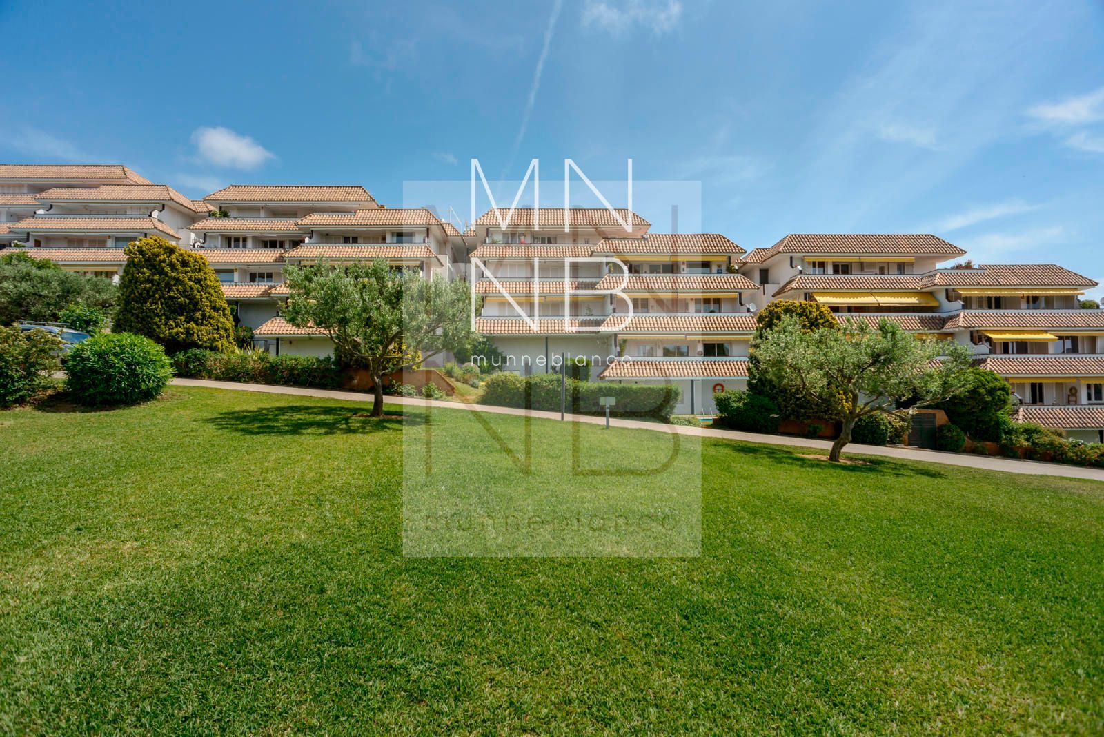 Exterior view of Flat for sale in Sant Vicenç de Montalt  with Air Conditioner, Heating and Terrace