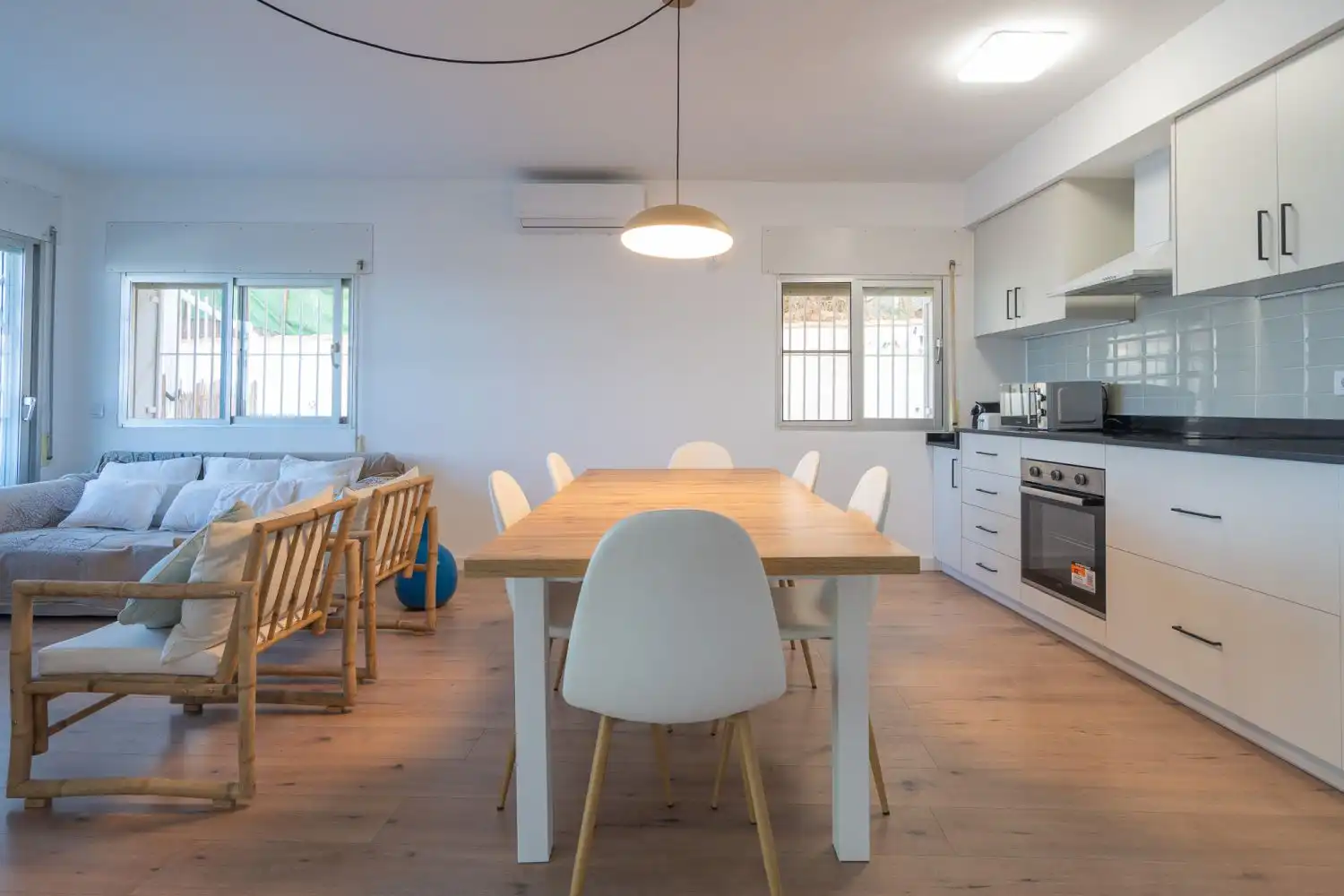 Comedor de Piso en venta en Avinguda Catalunya 