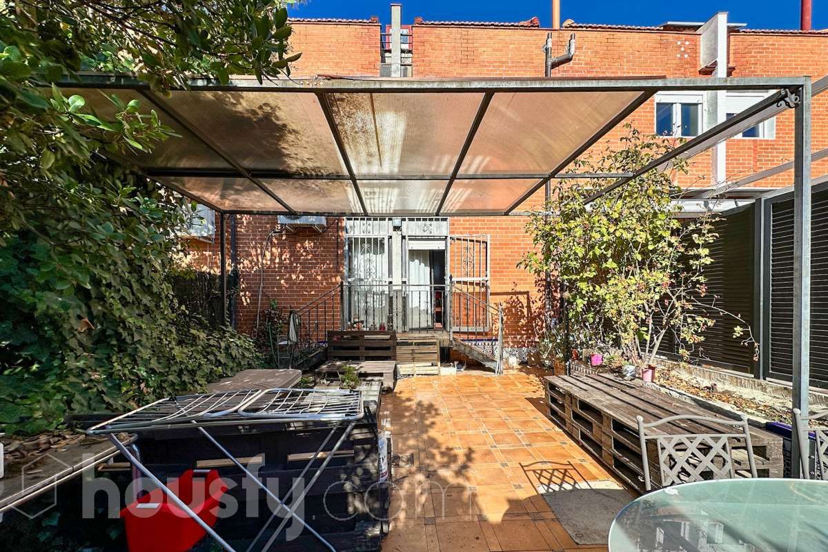 Casa adosada en venda a Calle del Grabado, Sector 3