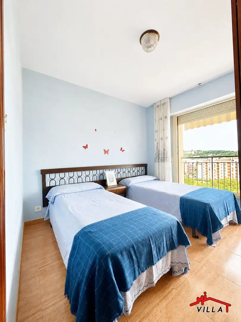 Habitación de Piso en venta en Laredo con Terraza