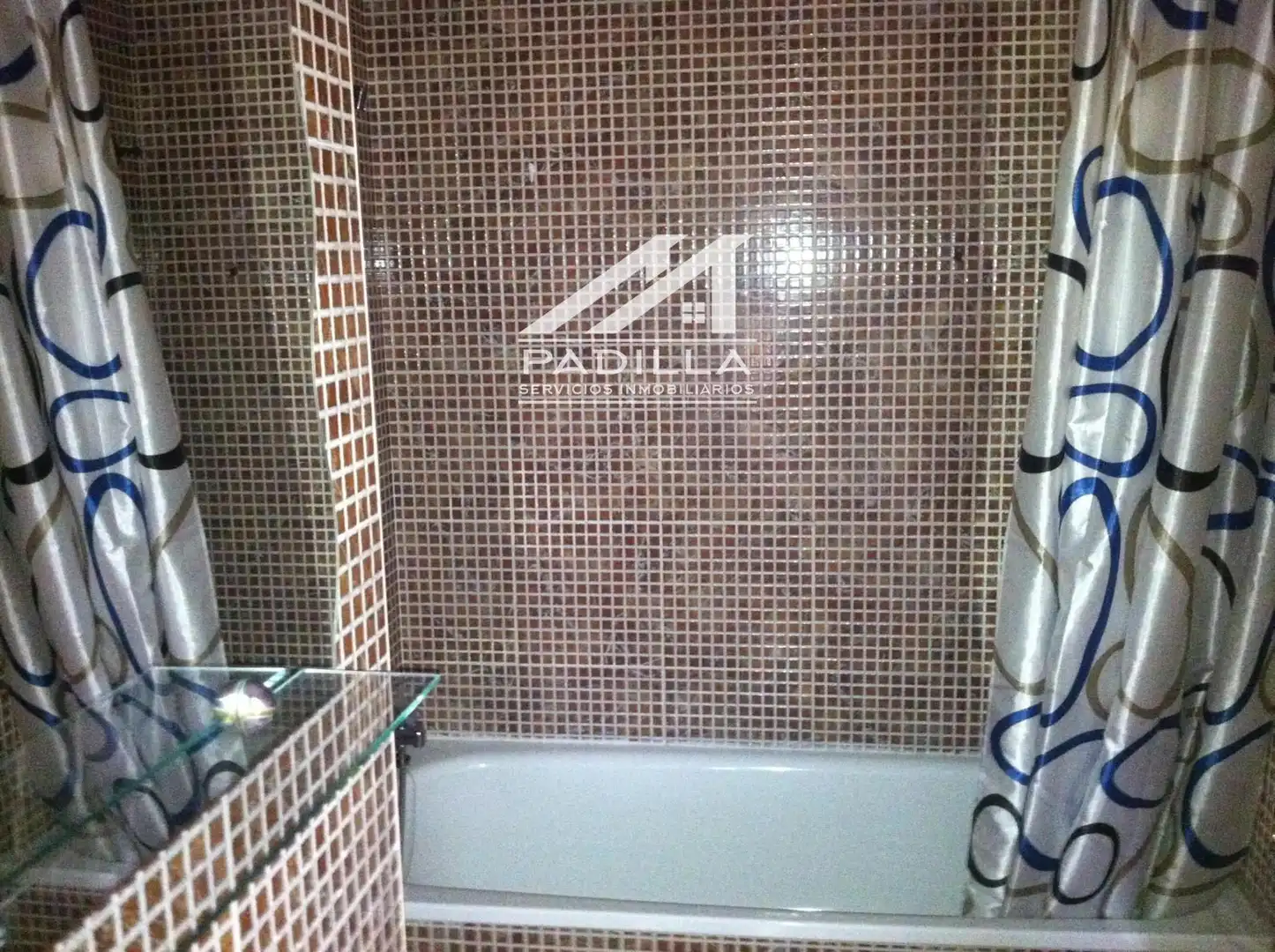 Baño de Casa adosada en venta en Carmena con Calefacción