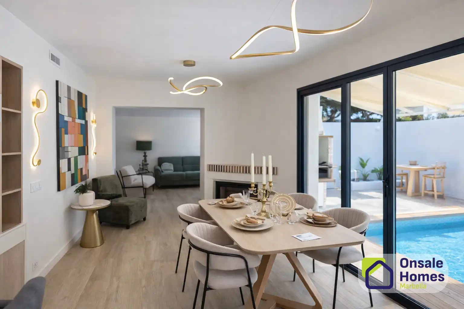 Comedor de Casa o chalet en venta en Marbella con Aire acondicionado, Jardín privado y Terraza