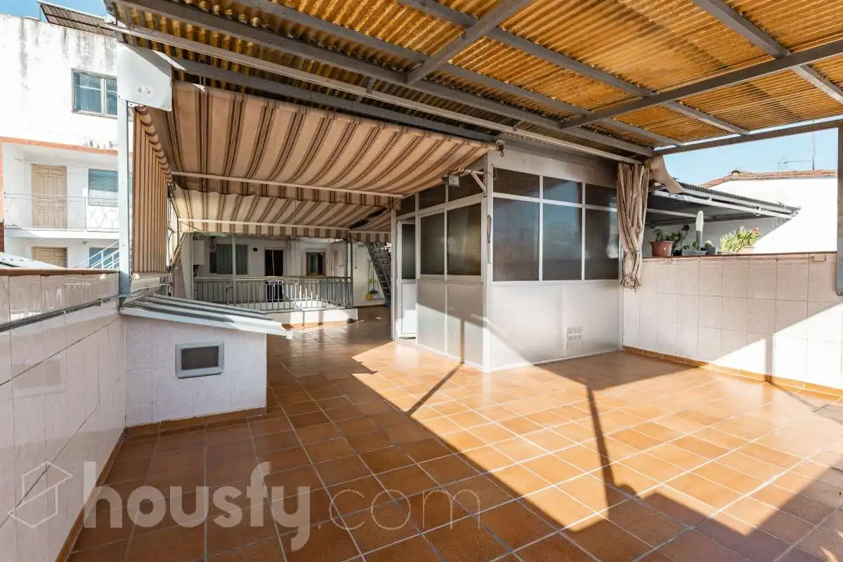 Terraza de Casa o chalet en venta en Sabadell con Calefacción, Terraza y Trastero