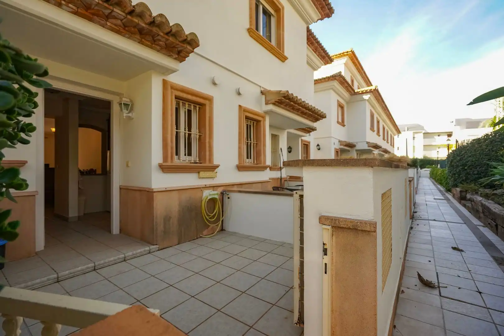 Vista exterior de Casa adosada en venta en Jávea / Xàbia con Aire acondicionado, Calefacción y Jardín privado