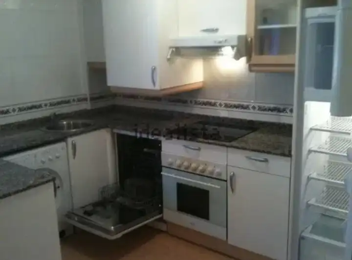 Cocina de Piso en venta en Avilés con Amueblado