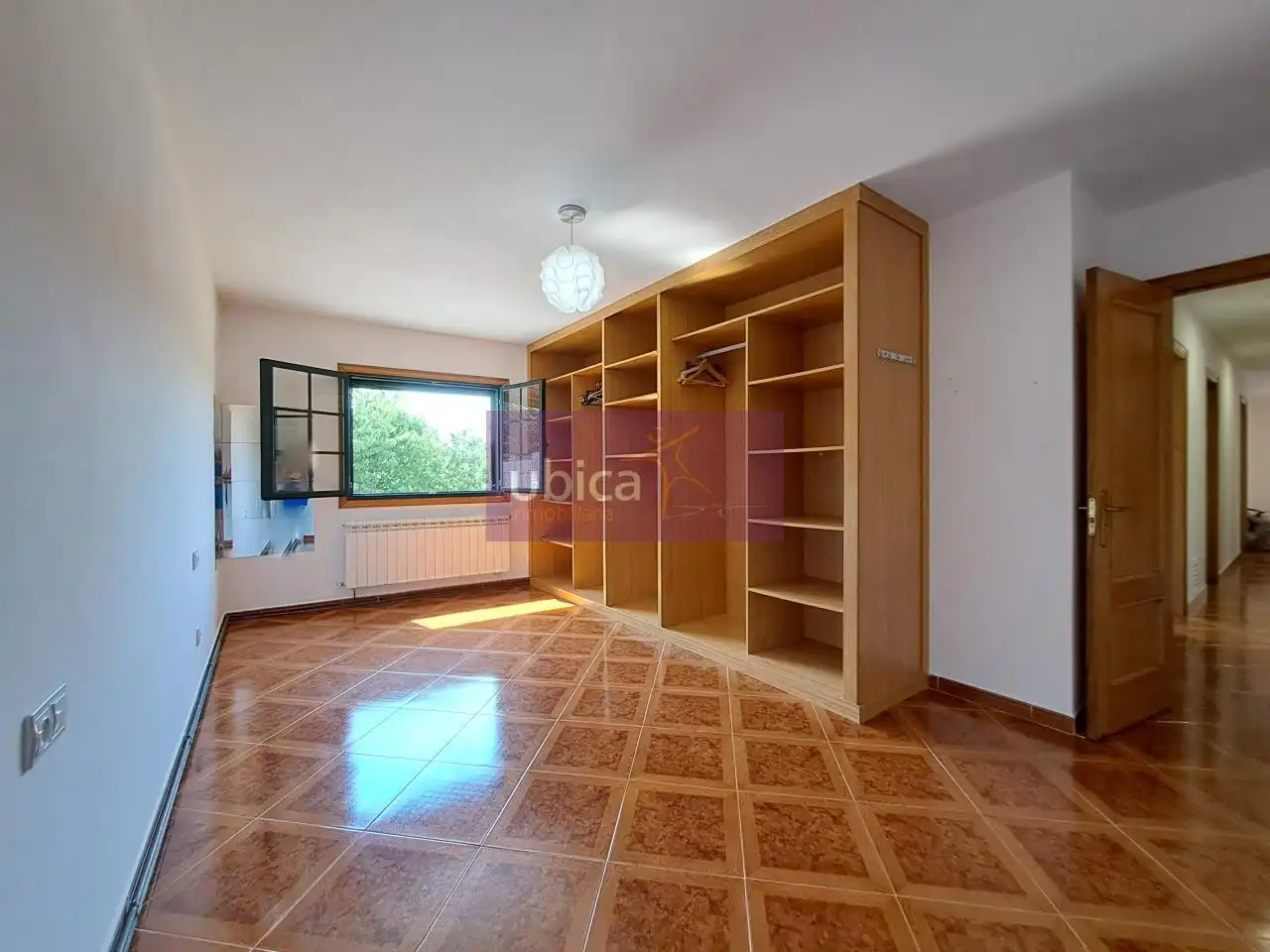 Schlafzimmer von Haus oder Chalet zum Verkauf in Tui mit Heizung, Privatgarten und Terrasse