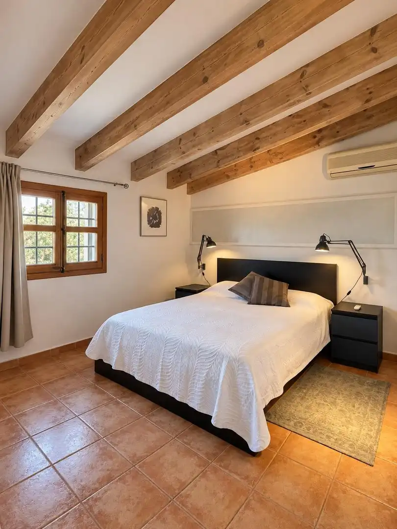 Schlafzimmer von Country house zur Miete in Inca mit Klimaanlage, Privatgarten und Terrasse