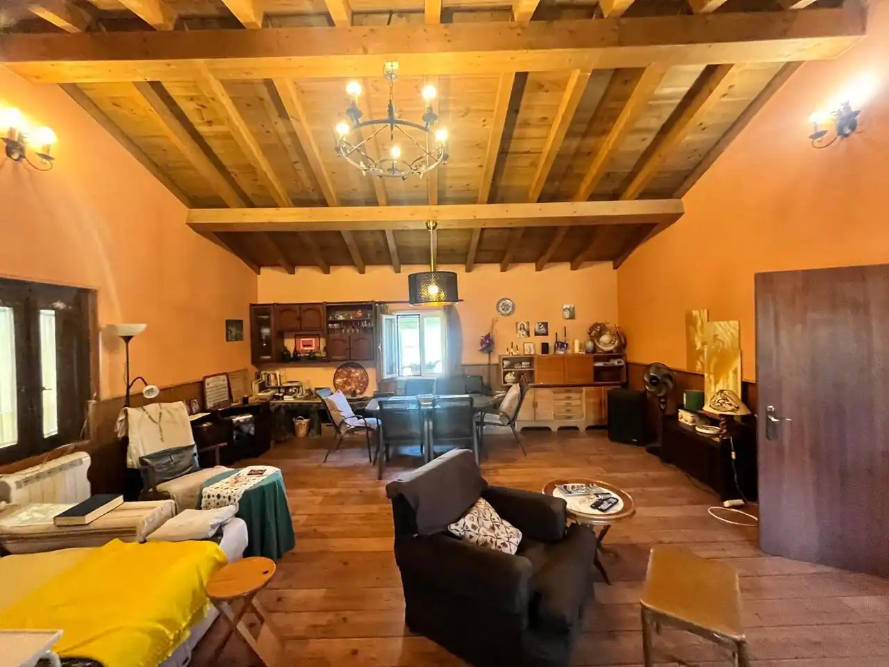 Sala de estar de Finca rústica en venta en Cabrero con Jardín privado y Piscina