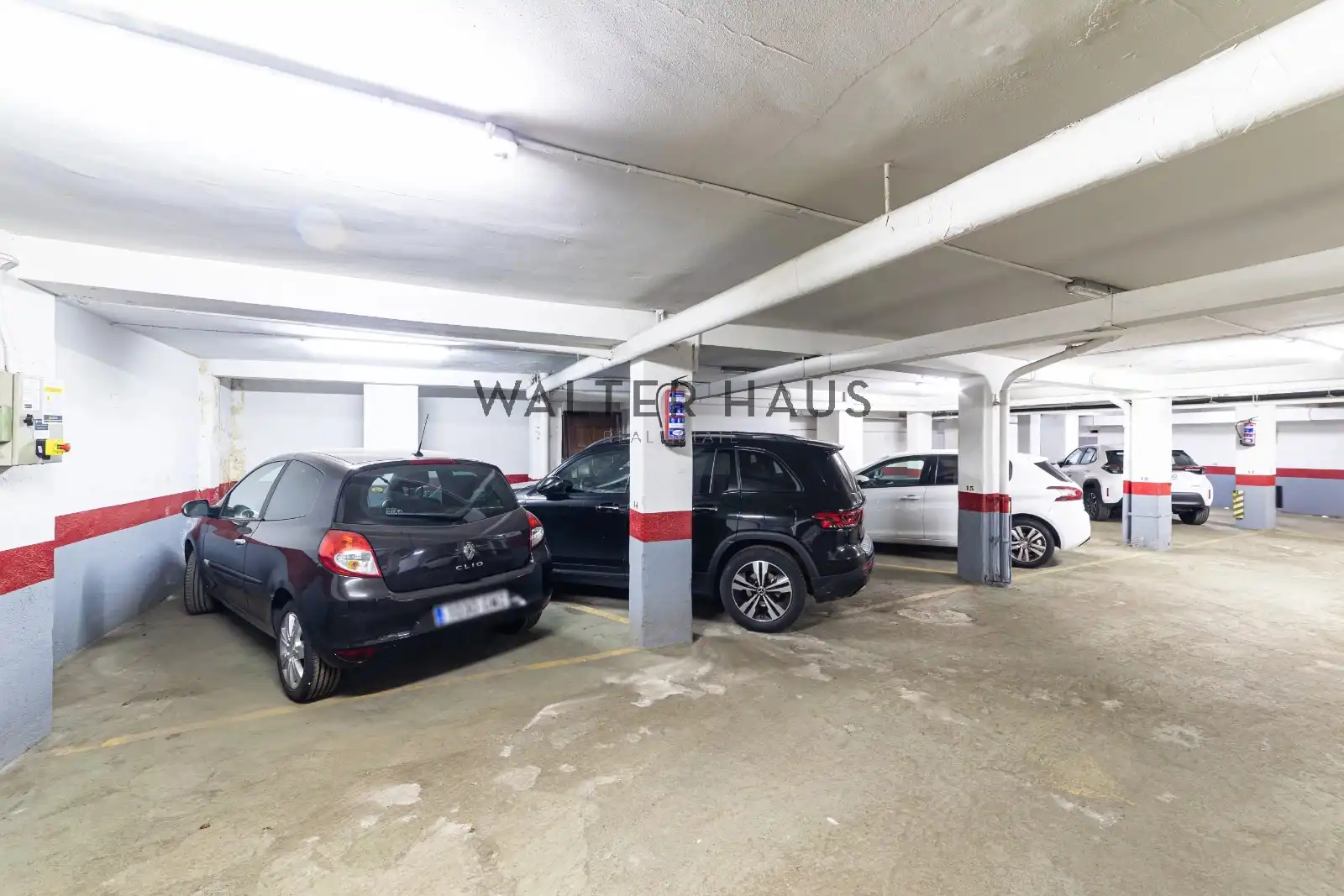 Parking of Flat for sale in Madrid  with Air Conditioner, Heating and Terrace