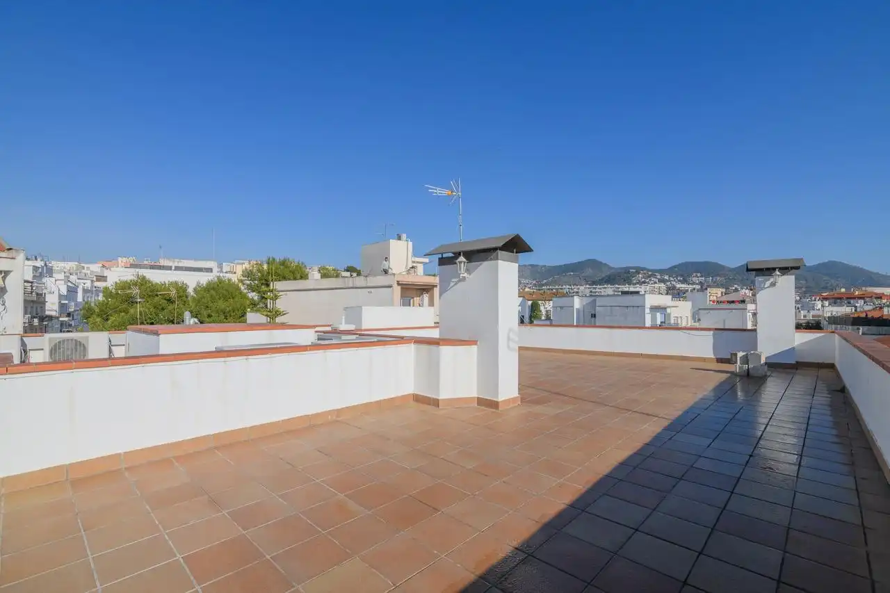 Terraza de Ático en venta en Sitges con Calefacción, Terraza y Balcón