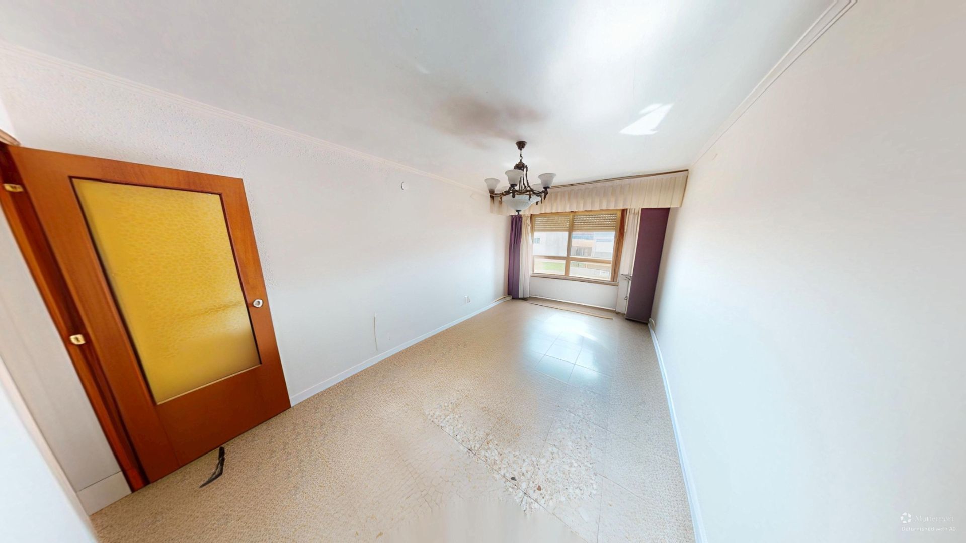 Piso en venta en Alicante / Alacant con Amueblado y Balcón