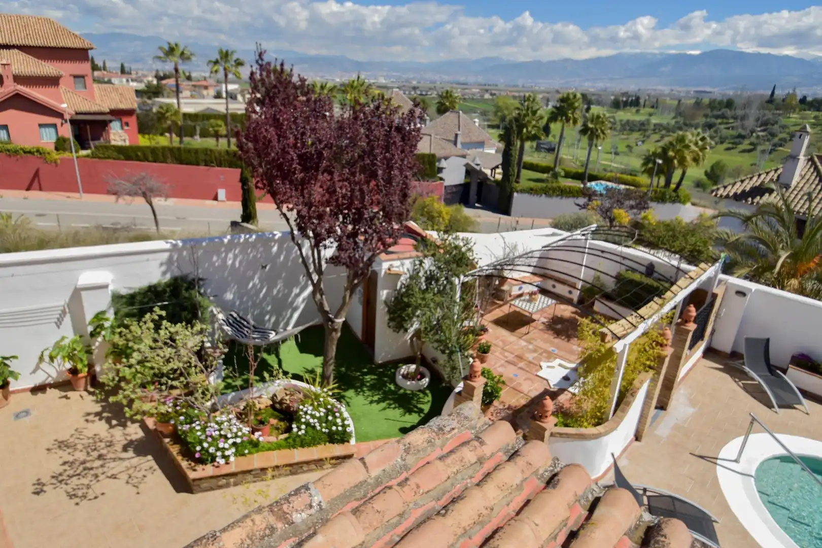 Terrassa de Casa o xalet en venda en Las Gabias amb Aire condicionat, Calefacció i Jardí privat