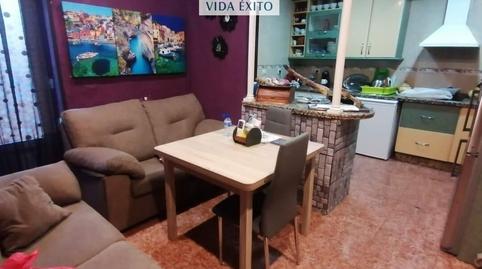 Foto 2 de Pis en venda a Linarejos, Linares