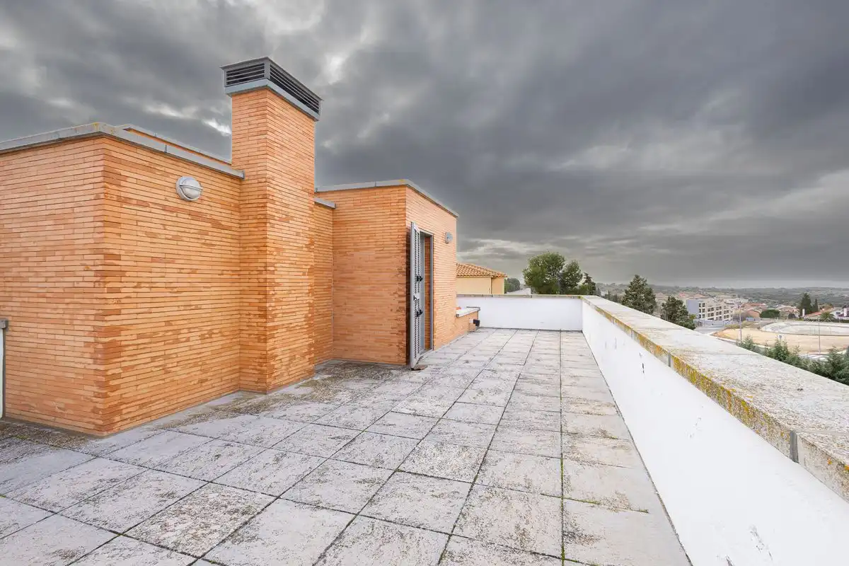 Chalet con terraza en venta en Calle Begonia, imagen 50