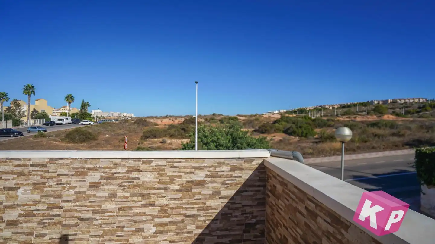 Casa amb piscina en venda a Avinguda del Carabasí, imagen 40