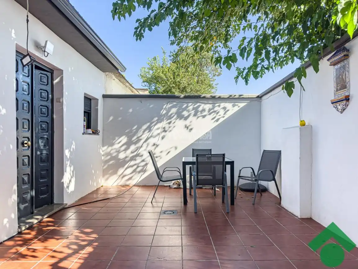 Terrace of Houses for sale in Vegas del Genil