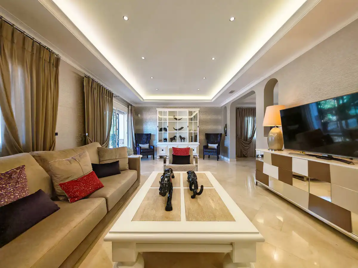 Living room of Houses for sale in Marbella  with Air Conditioner, Heating and Private garden