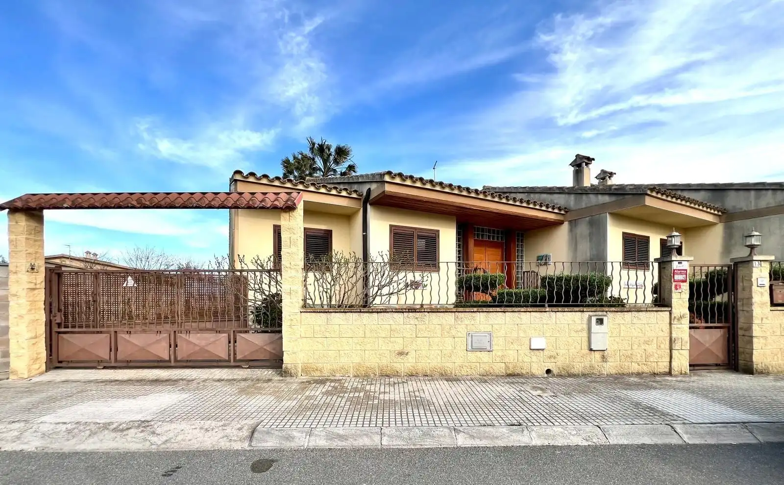 Exterior view of Houses for sale in Deltebre  with Air Conditioner, Heating and Private garden