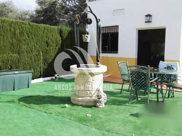 Xalet amb piscina en venda a Periurbano Este - Campiña