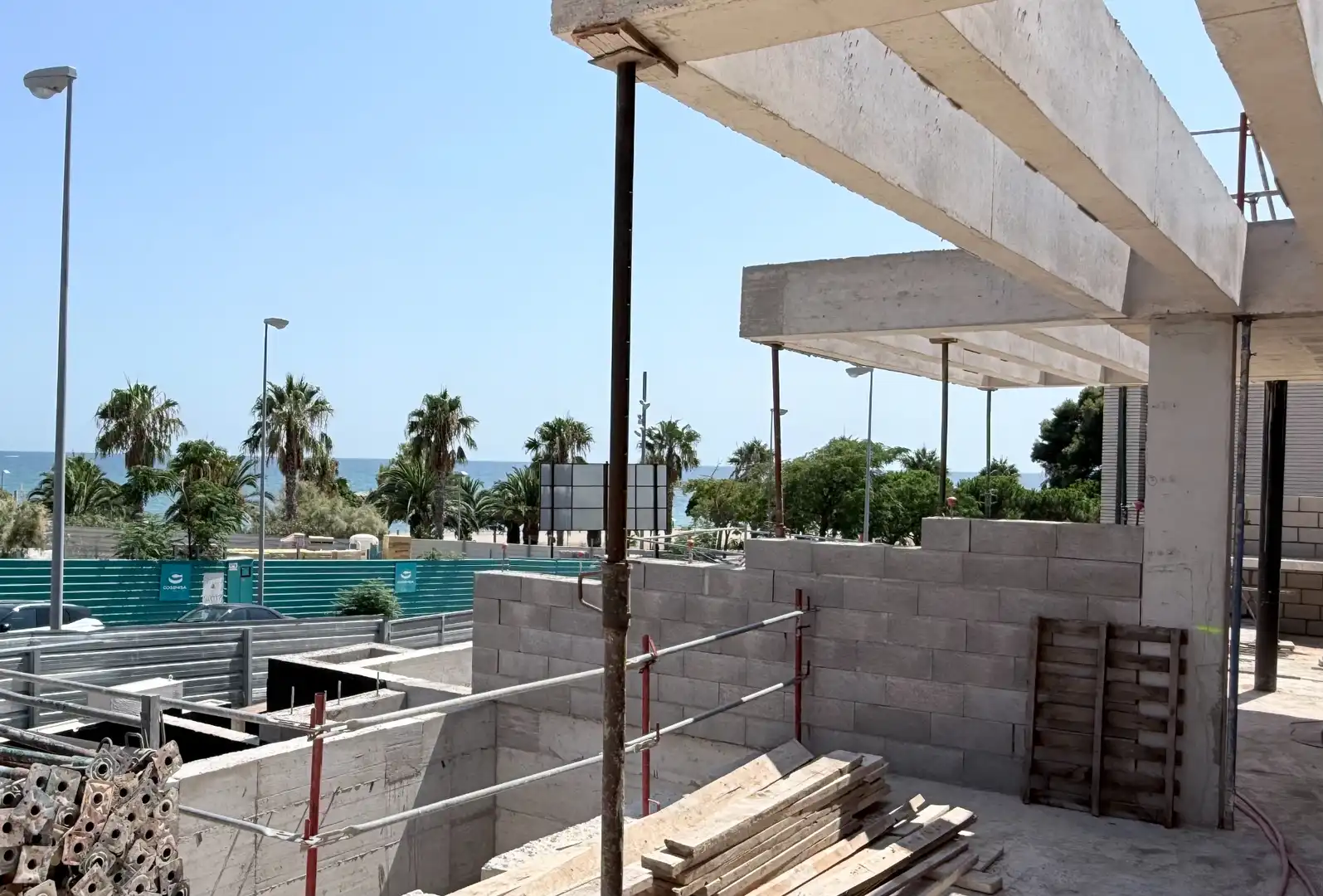 Casa bifamiliare di nuova costruzione con piscina in vendita a Carrer Auguste Renoir 26, imagen 20