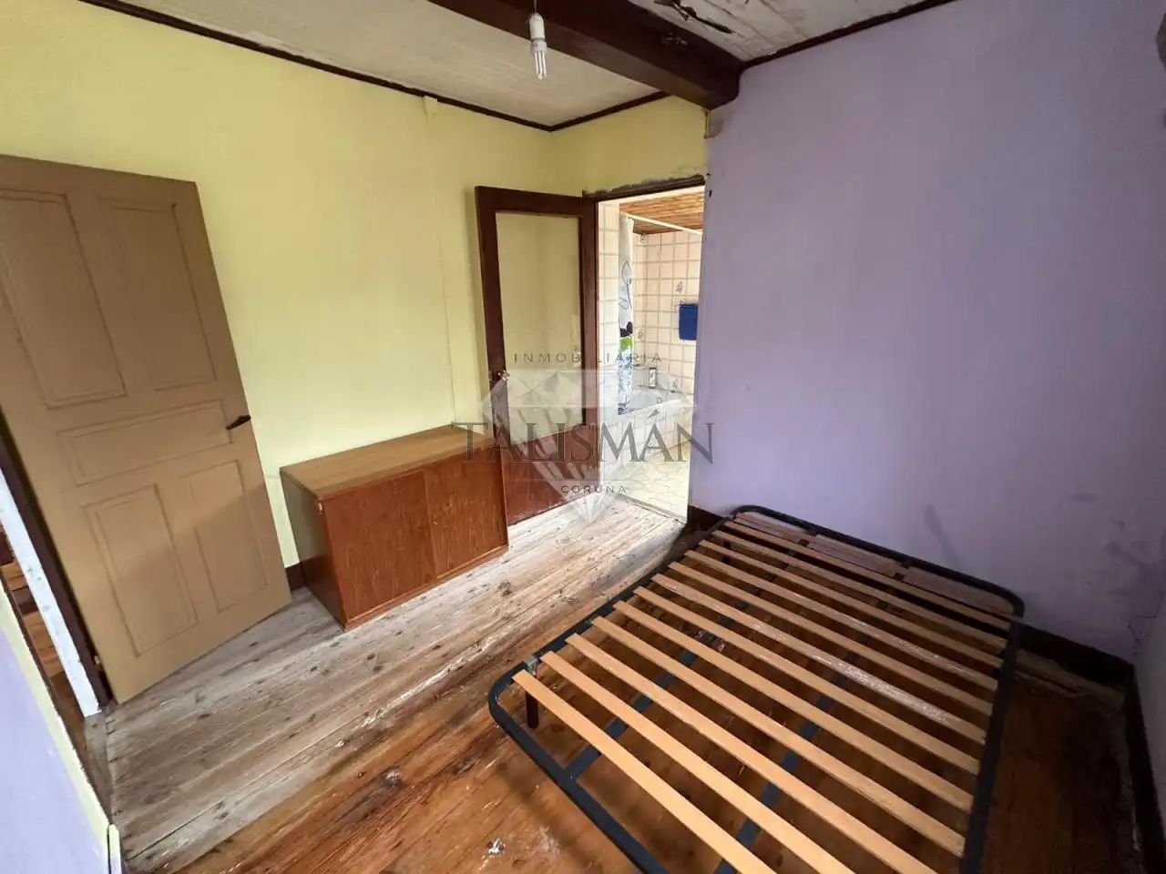 Habitación de Casa o chalet en venta en A Lama   con Jardín privado, Trastero y Amueblado