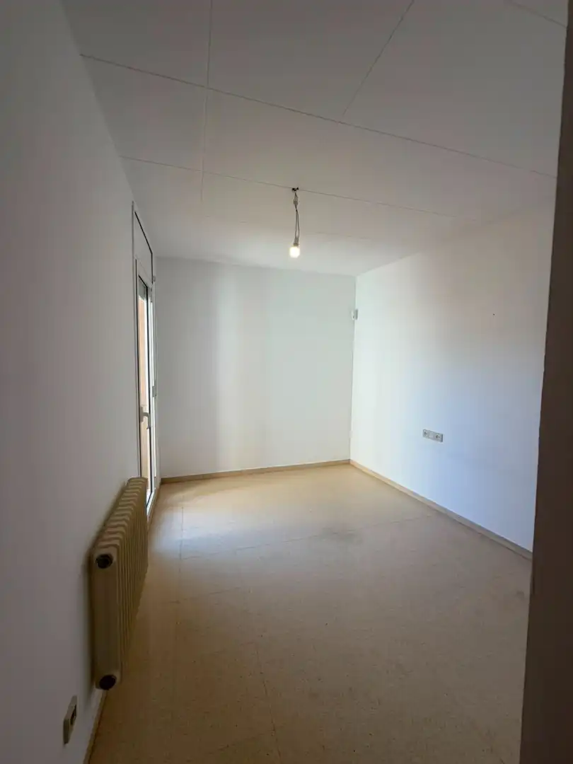 Flat with terrace for sale in Carrer de Maria Escalfet, imagen 11