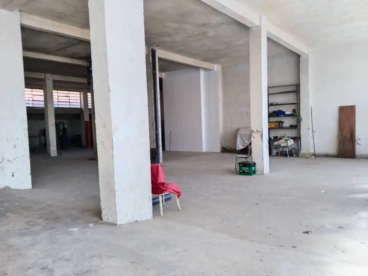 Geschaftsraum zur Miete in Calle Romancero, San Julián - Barriada de Cortes