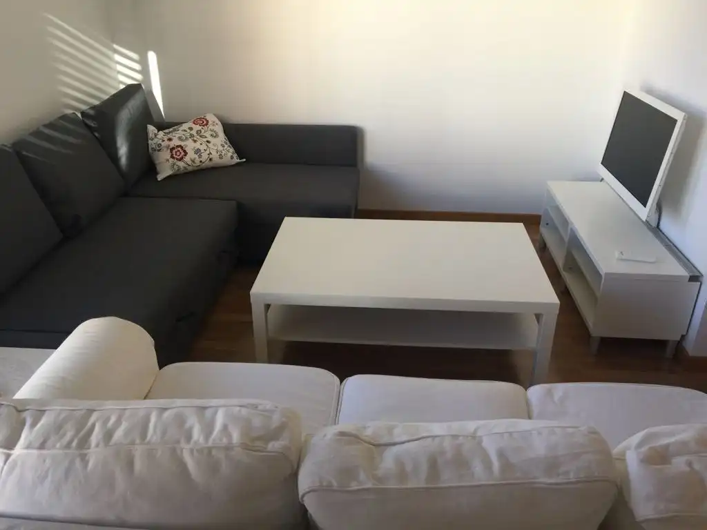 Sala de estar de Apartamento en venta en L'Hospitalet de Llobregat