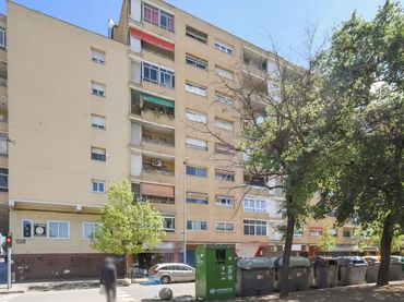 Piso con ascensor en venta en C/ Rafael Casanova