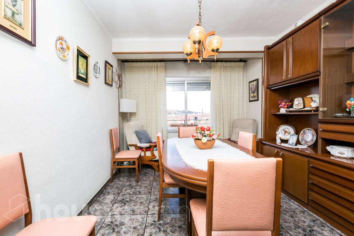 Dining room of Flat for sale in Terrassa  with Air Conditioner, Heating and Furnished
