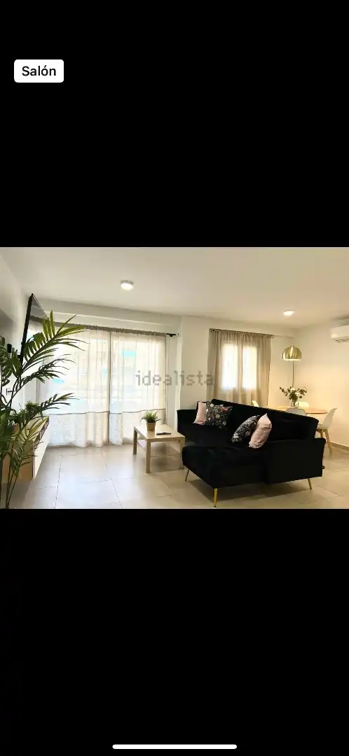 Living room of Flat for rent in Málaga  with Air Conditioner, Terrace and Furnished
