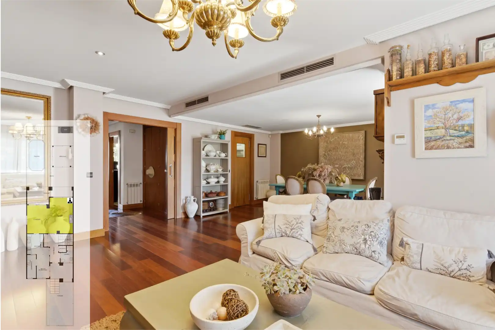 Sala d'estar de Casa adosada en venda en Arroyomolinos (Madrid) amb Aire condicionat, Calefacció i Jardí privat