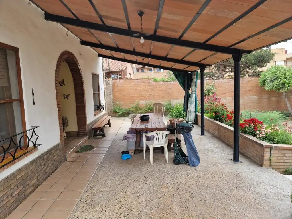 Terrace of Houses for sale in Almacelles  with Air Conditioner, Heating and Private garden