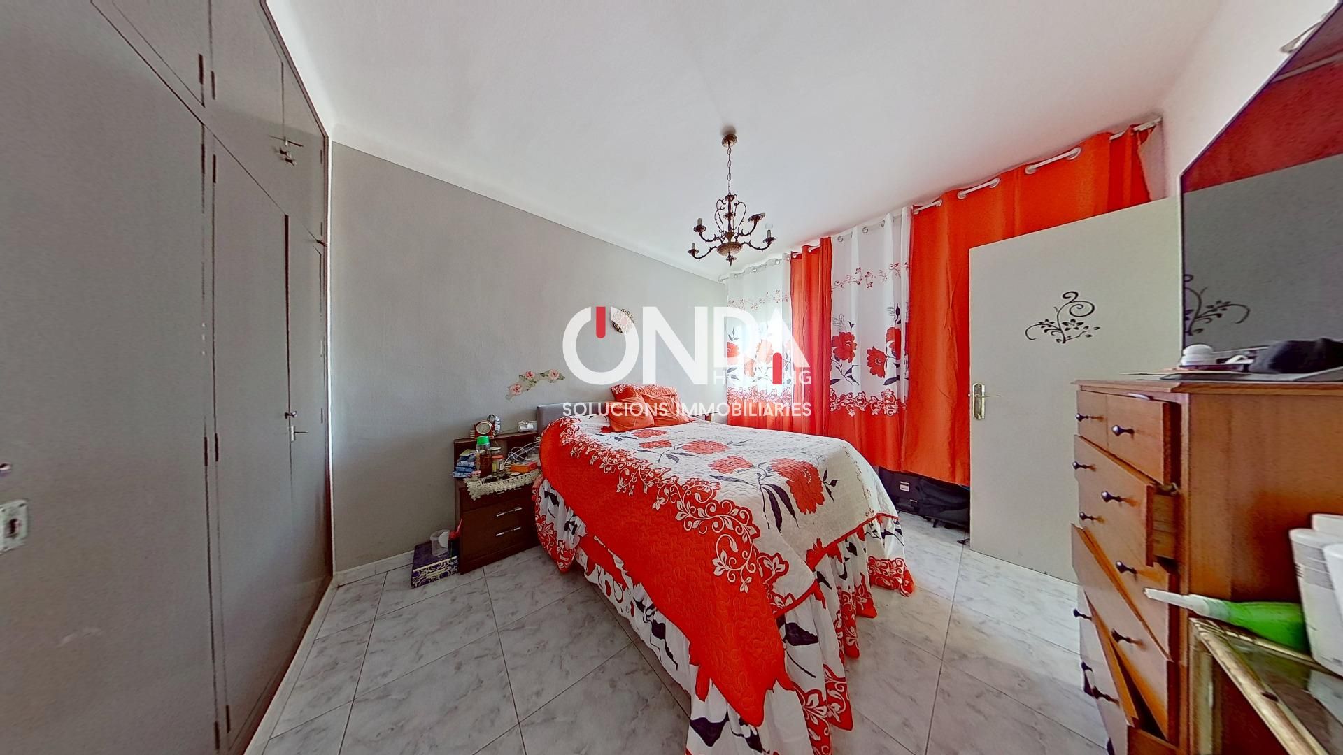 Dormitori de Apartament en venda en Tremp amb Calefacció i Balcó