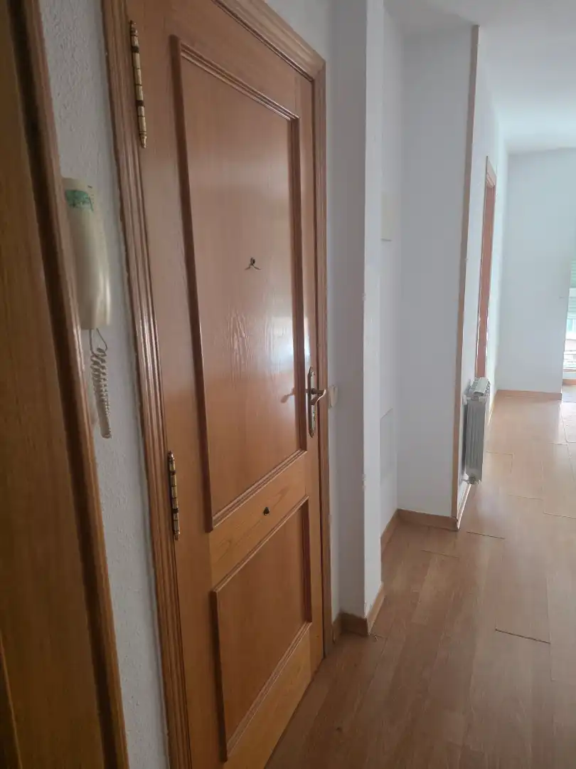 Flat for sale in Madrid  with Heating, Storage room and Alarm