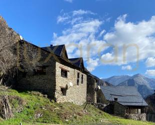 Vista exterior de Casa o xalet en venda en La Guingueta d'Àneu