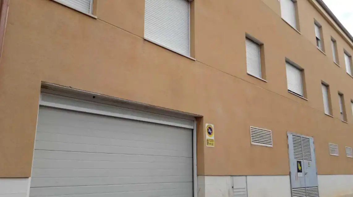 Einzelparkplatz zum Verkauf in Belmonte de Tajo